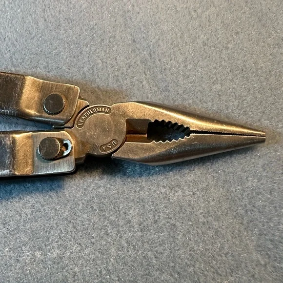 Vintage Leatherman Multi-Tool - Picture 10 of 16